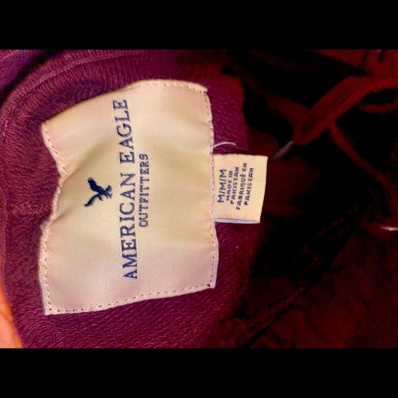 American eagle maroon hoodie size medium - Picture 2 of 2